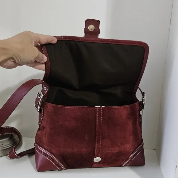 Like New!Coach Suede Burgundy Leather Crossbody bag - Picture 9 of 11